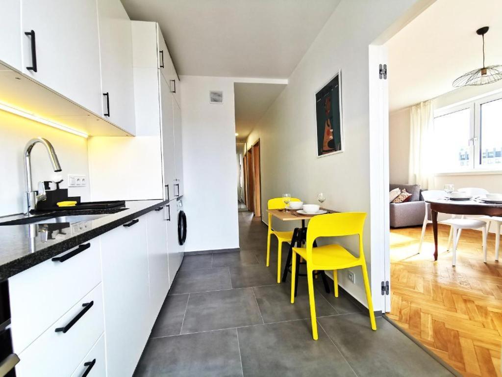 Wroc'Love Haukego Bosaka Check-In 24H Wrocław Eksteriør bilde
